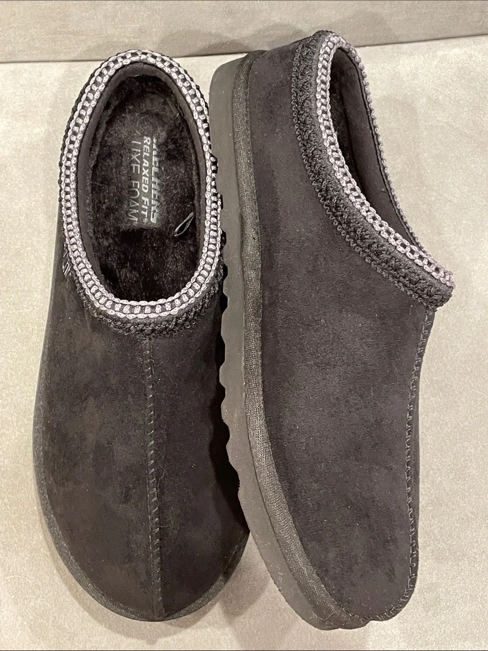 Skechers Black Faux-Suede Mule Slippers Renten Ulrich Mens 9 - Women’s 10.5